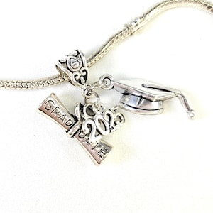 Dije de graduación 2025, dije de diploma, dije europeo, dije 3D, regalo de graduación, compatible con todas las pulseras de diseñador y europeas.