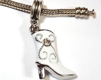 Ciondolo a forma di stivale da cowboy bianco, stile western, adatto a braccialetti o ciondoli europei.