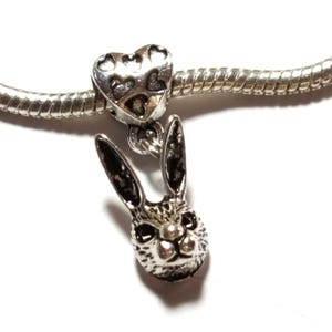 Osterhase Charm, Hase Charm, Osterhase Charm, Hase Charm, Oster Charm, baumeln Charm, passend für Designer Bettelarmband & Bettelarmband