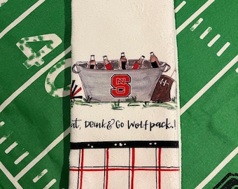 NC State Wolfpack Bar Towel – NCAA College Kitchen Decor