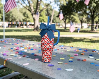 Brand New! Swig Insulated 40oz Tumbler in the Liberty Belle print with straw and a removable blue bow - Stainless steel- Personalize