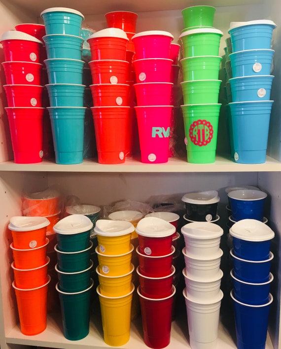 Plastic party cups with lids discount