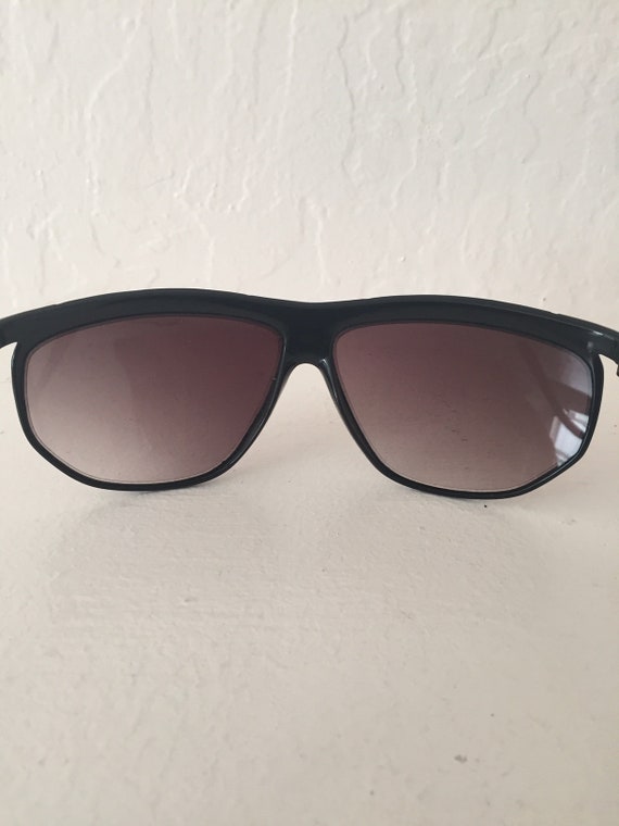 80's sunglasses // size - medium // - image 2