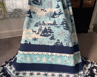 Fall Throw Blanket for Couch Christmas Knitt Pattern Winter Santa Snow Flakes Lattice Red Purple Fleece Blanket 80x60 Fall Throw Blanket for Couch Christmas Knitt Pattern Winter Santa Snow Flakes Lattice Red Purple Fleece Blanket 80x60