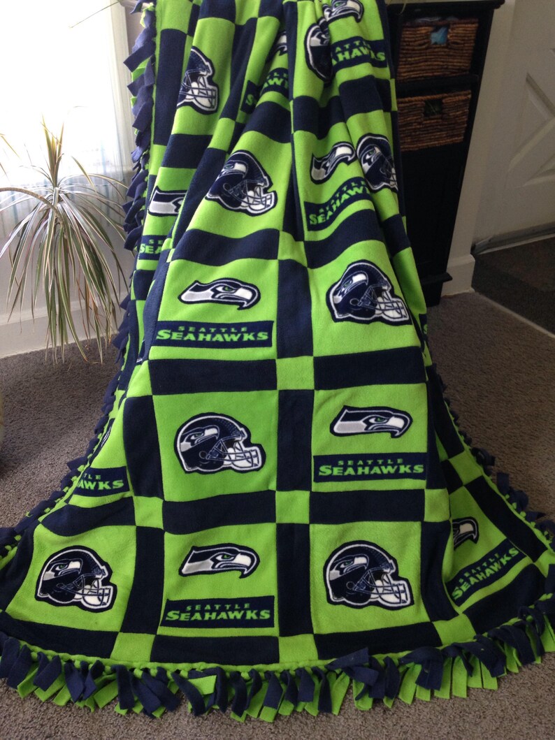 SEATTLE SEAHAWKS Fleece Blanket