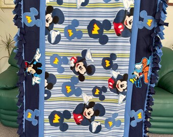 DISNEY MICKEY MOUSE Fleece Blanket