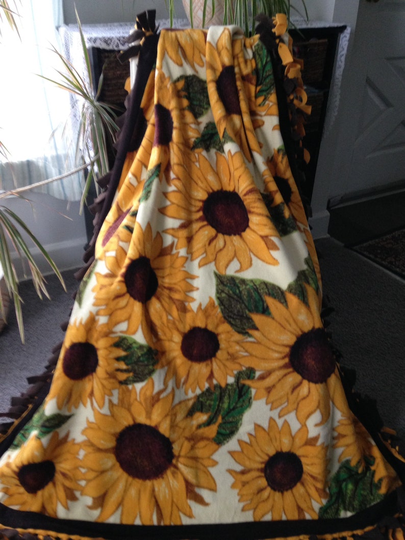 A Sunflower Throw Blanket Reminds You To Stand Tall & Face The Sun