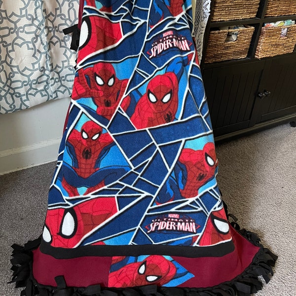 SPIDERMAN TODDLER FLEECE Blanket