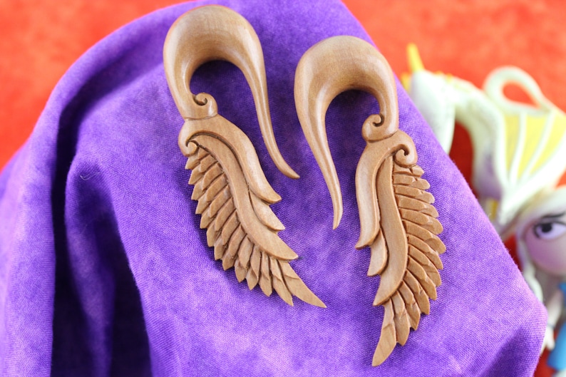 14 mm Stretching Earrings 916 Wooden Dragon Wing Plug Earrings A042 Stretch Earrings 14mm Dragon Wings