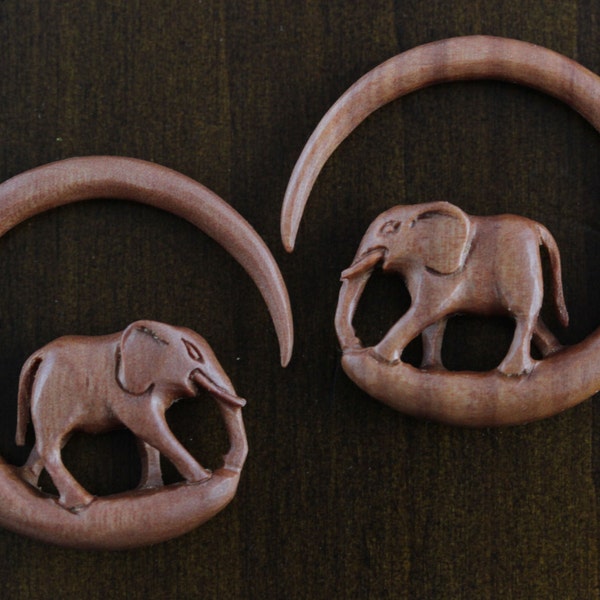 4mm Wood Elephant Stretch Earring -  6 gauge Stretching elephant Earrings - 4mm Plugs Hand Carved Elephant Plug Earring - A058