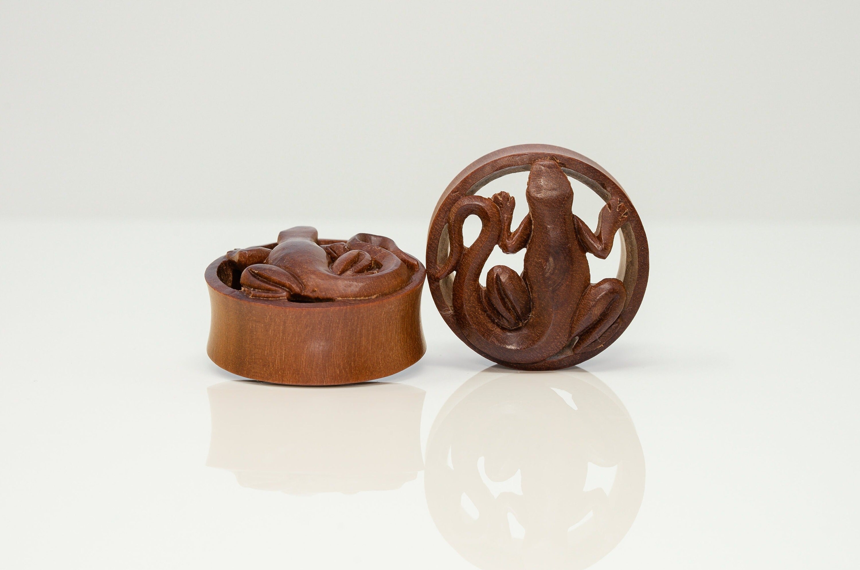 Lizard Plug Hand Carved Wood Gecko Lizard Plugs (pair) - PA02 - Etsy