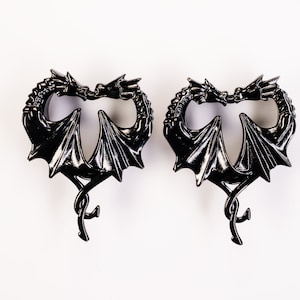 Black Dragon Heart Plugs (Pair) - PSS119