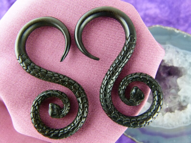 Serpent Plugs 6g Earring 6 Gauge Snake Stretching Plug | Etsy