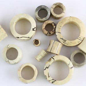 Coppia Di Tappi Per Le Orecchie In Legno Di Mogano Rosso - Italia - Foto 2