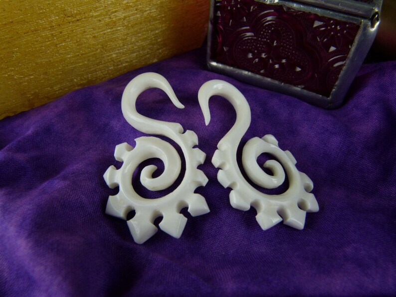 4g Earrings Bone Gauge 5mm Earrings 5 Mm Plug Ear Stretcher Etsy