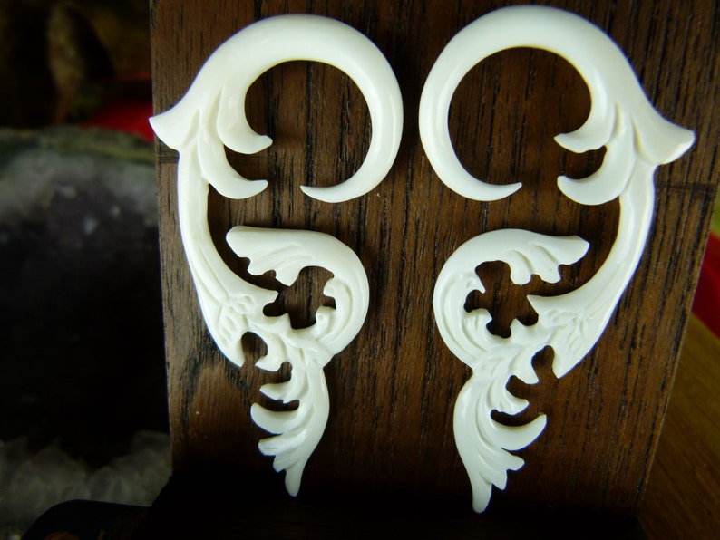 Bone Stretching Hanging Earrings Bone 4mm 6 gauge Earring White Tribal 4 mm Bone Earrings C023 image 1