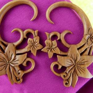 Triple Sacred 4mm Flower Earrings -  6 gauge Stretch Earrings -  6g stretch earring - 4mm stretched ears - Hand Crafted Plug Earrings - A046