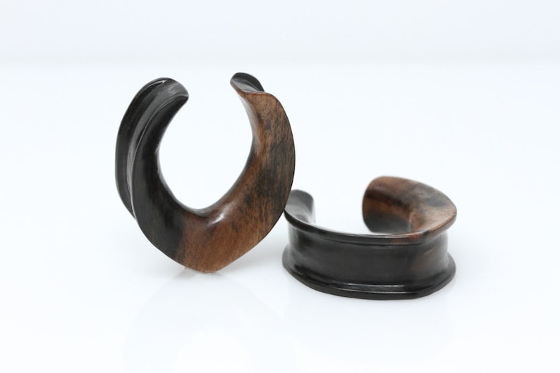 wood saddle gauges