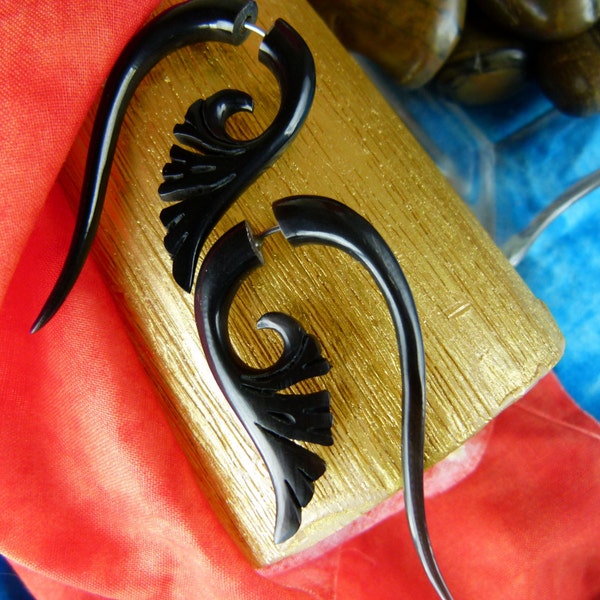 Horn Tribal Fake Stretch Earrings -  Fake Gauged Horn - Handcrafted Organic Horn Earring *B001