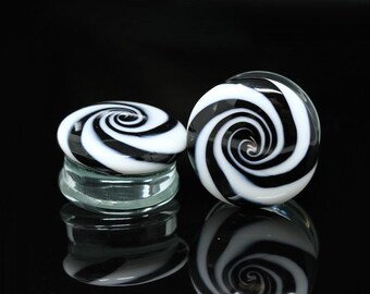 Beetlejuice  Pinwheel Glass Plugs (Pair) - G065