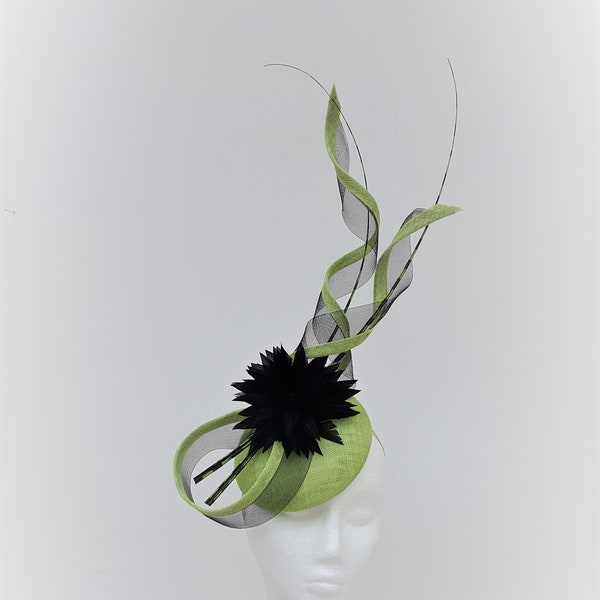 Lime Green and black hatinator, wedding hat, mother of the Bride Fascinator, Royal Ascot Hat, Kentucky Derby, Melbourne Cup, Ladies Day Hat