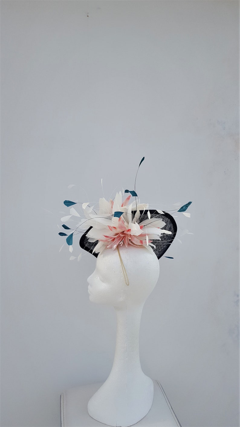 Gorgeous Navy Hatinator wedding hat Melbourne Cup,Ladies Day mother of the bride Kentucky Derby,Royal Ascot Fascinator Pink lily flower