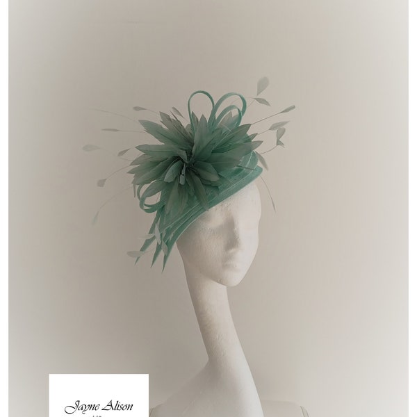 Mint Green, sea Green Fascinator, Wedding Hat, Mother of the Bride Hatinator, Ladies Day Headpiece, Royal Ascot Hat, Kentucky Derby Hat