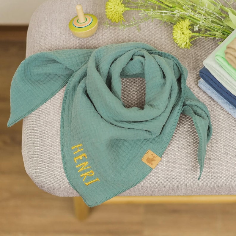 Free color choice triangle scarf embroidered with name muslin cloth spitting scarf scarf muslinate scarf baby scarf children/'s scarf hipster hipster scarf