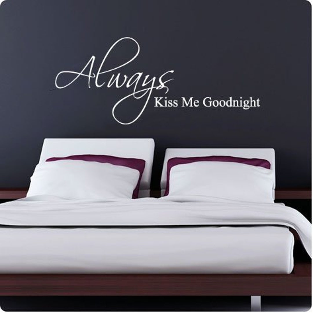 Autocollant Mural 24 Cœurs « Always Kiss Me Goodnight » - Vinyle Noir - Décoration Anniversaire/Amour