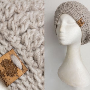 The VINTAGE TAM Handmade 1940s Landgirl Boho Alpaca Wool Blend Crochet Knit Beret Hat Undyed Natural Cream
