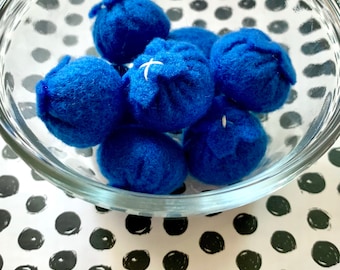 Felt blueberries Pretend Play felt fruit Play kitchen Felt Food Montessori toys Blueberries toy Dramatic Play Nursery Decor Faux Food