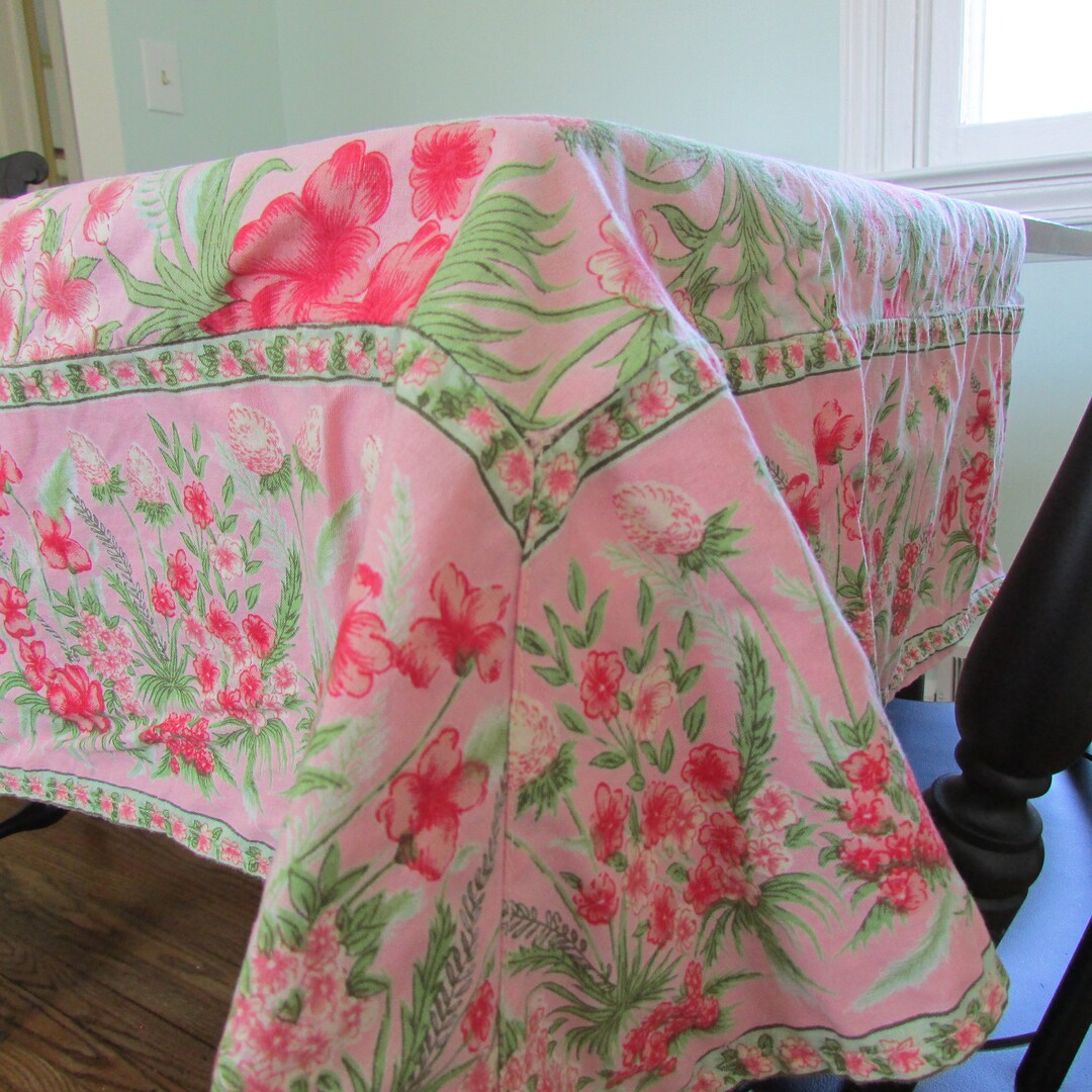 Vintage APRIL CORNELL Tablecloth Wedding Table Cover Decoration Coral