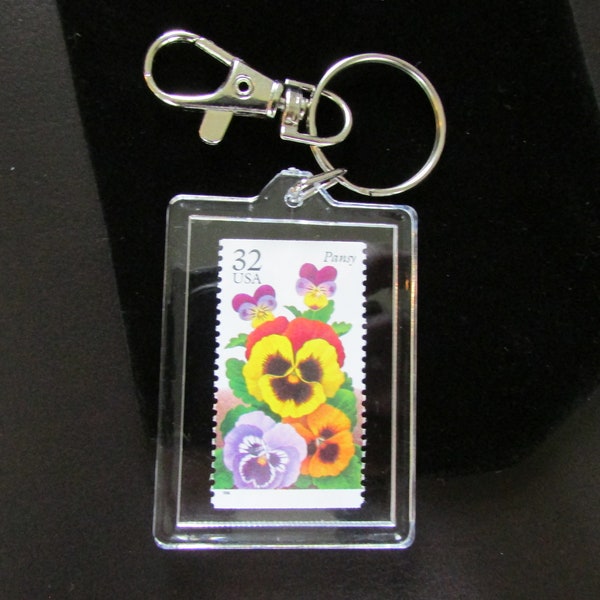 PANSY Keychain Key Ring Fob / Pansy Lover Gift / Bag Tag / Zipper Pull / Spring Flower Gift / Gardeners Gardening / Wedding Party Favor