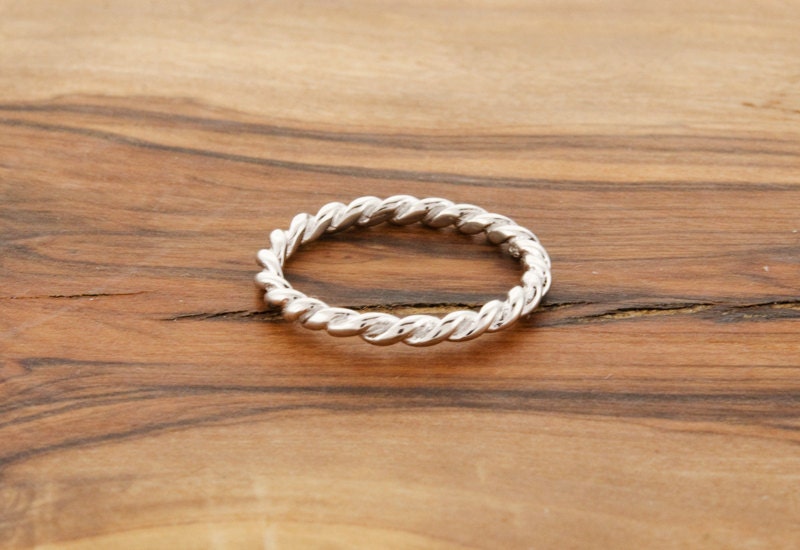 ■VINTAGE HOLLYWOOD■ 925 Silver Twist Rope Ring VH2435RI006 925 Sterling Silver Vintage Modernist Twisted Rope Ring Size