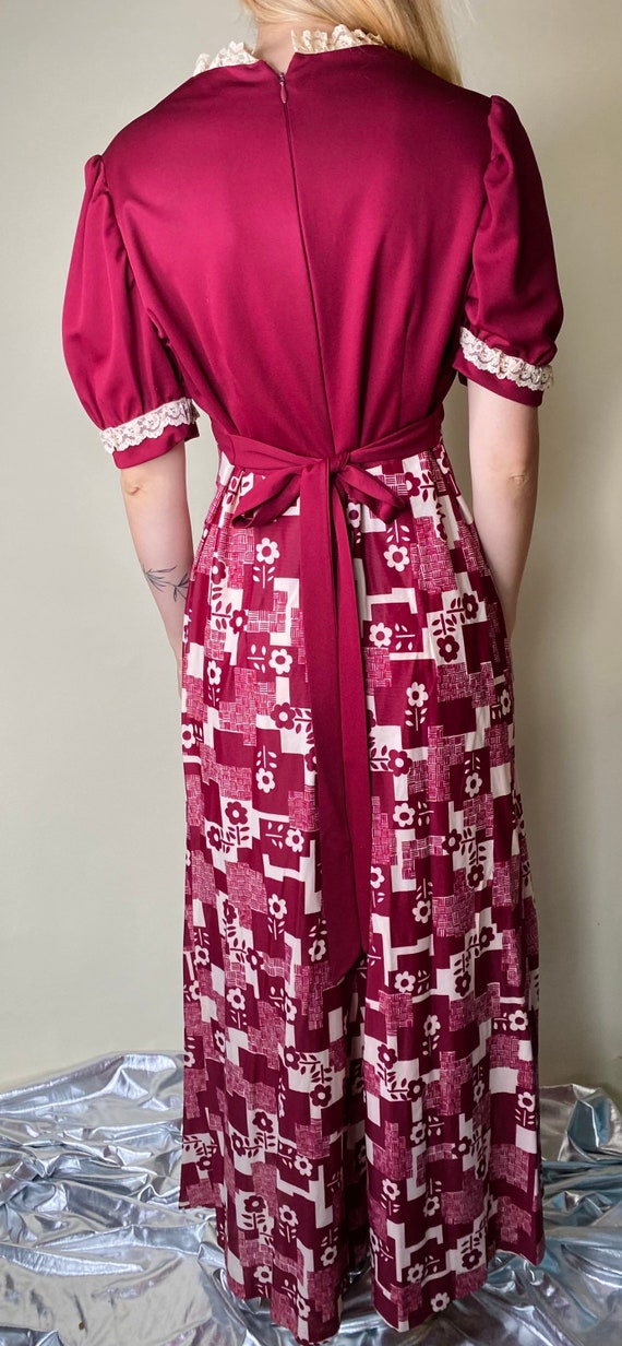 1970s Floral Maxi Dress - image 4