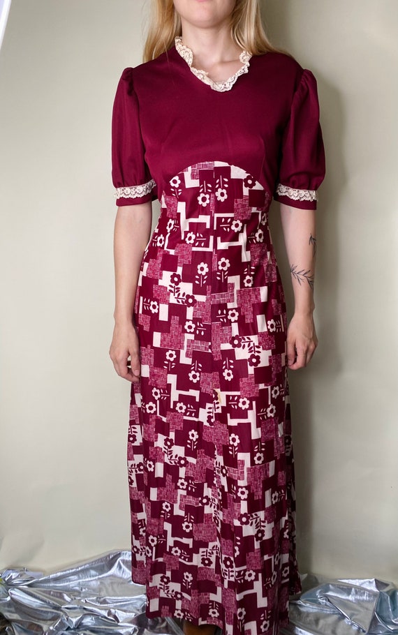 1970s Floral Maxi Dress - image 7