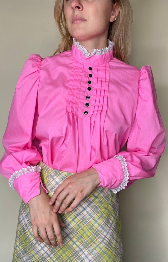 1970s Victorian Style Blouse - Gem