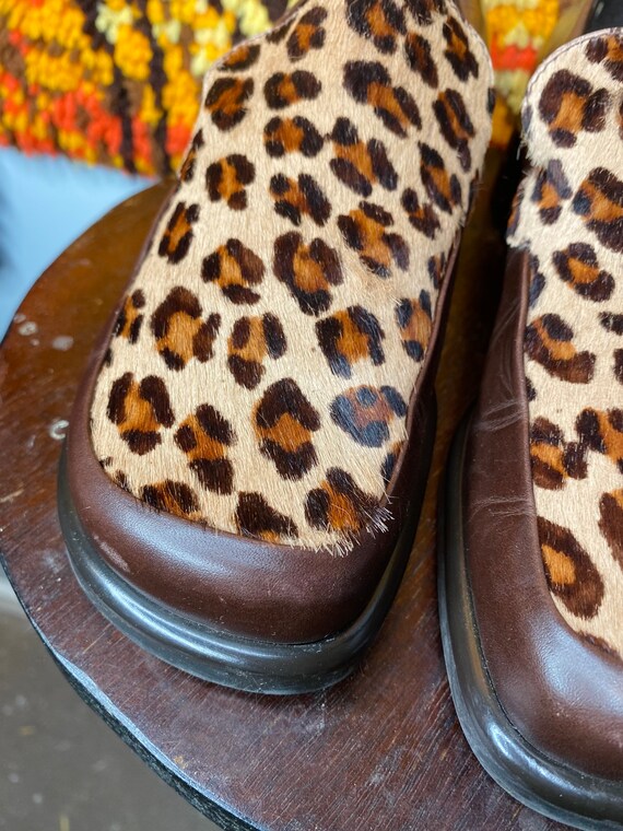 90s Leopard Loafers - image 6