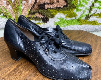 1940s Black Peep Toe Heels