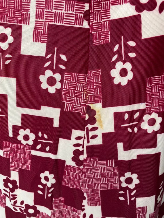 1970s Floral Maxi Dress - image 10