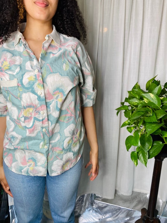 1980s Pastel Hawaiian Shirt - image 2