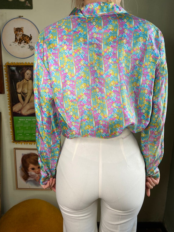 1960s Floral Blouse - image 8