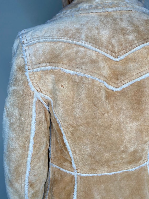 1970s Suede Jacket - image 10