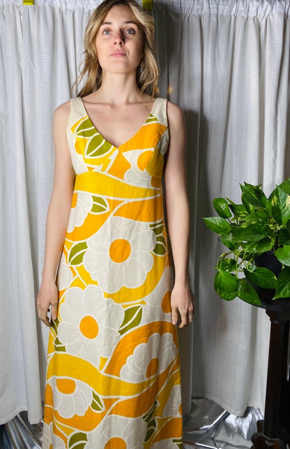 1960s Floral Maxi - image 2