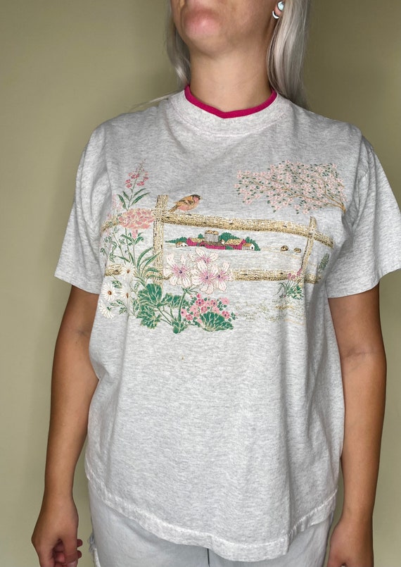 1990s Cottage Core T-shirt