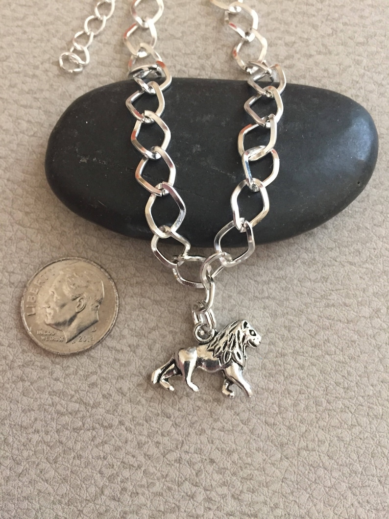 Silver Lion Bracelet Leo Zodiac Bracelet Silver Plated Lion Charm Leo Lion Bracelet Lion Jewelry Jungle Safari King