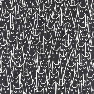 ¡Gatos negros tan Adora-Boo! Tela de algodón Blank Textiles 9669G-99 Negro, cortada a medida
