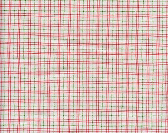 Red Green Small Plaid  FUNdamentals Robert Kaufman Cotton Fabric D6313 White, By the Yard