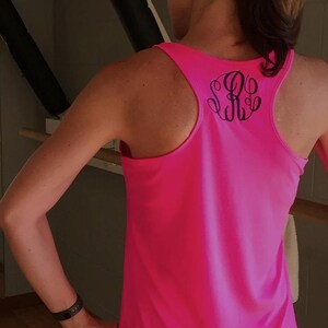 Monogrammed Ladies Racerback Tank-Athletic New Stock afbeelding 1