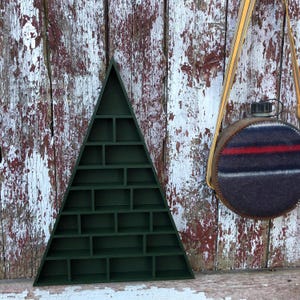 Wood Tree Display Shelf Trinkets Green Cabin Nature Handmade Dated 98